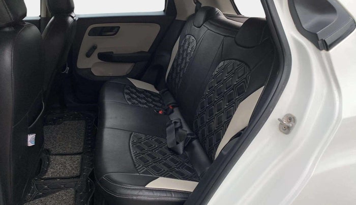 2022 Tata ALTROZ XE PLUS PETROL, Petrol, Manual, 35,643 km, Right Side Rear Door Cabin