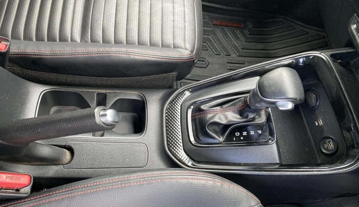 2021 KIA SONET GTX PLUS 1.5 AT, Diesel, Automatic, 78,622 km, Gear Lever
