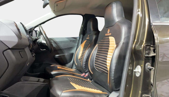 2020 Renault Kwid RXT 1.0 AMT (O), Petrol, Automatic, 23,044 km, Right Side Front Door Cabin