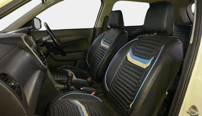 2017 Maruti Vitara Brezza LDI (O), Diesel, Manual, 1,04,390 km, Right Side Front Door Cabin
