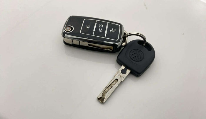 2013 Volkswagen Polo COMFORTLINE 1.2L PETROL, Petrol, Manual, 97,427 km, Key Close Up
