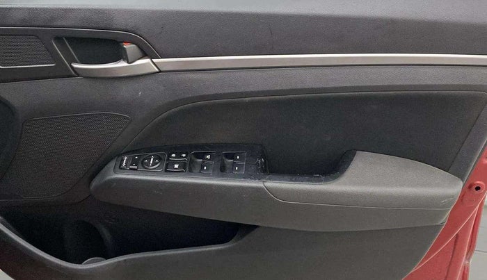 2017 Hyundai New Elantra 2.0 SX MT PETROL, Petrol, Manual, 72,965 km, Driver Side Door Panels Control