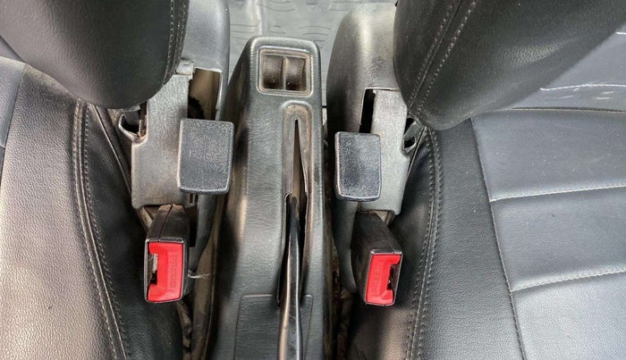 2018 Maruti Eeco 5 STR WITH A/C+HTR, Petrol, Manual, 31,572 km, Driver Side Adjustment Panel