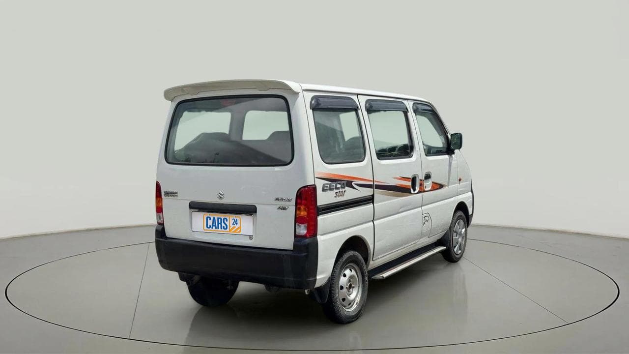 2018 Maruti Eeco 5 STR WITH A/C+HTR, Petrol, Manual, 32,318 km, Right Back Diagonal