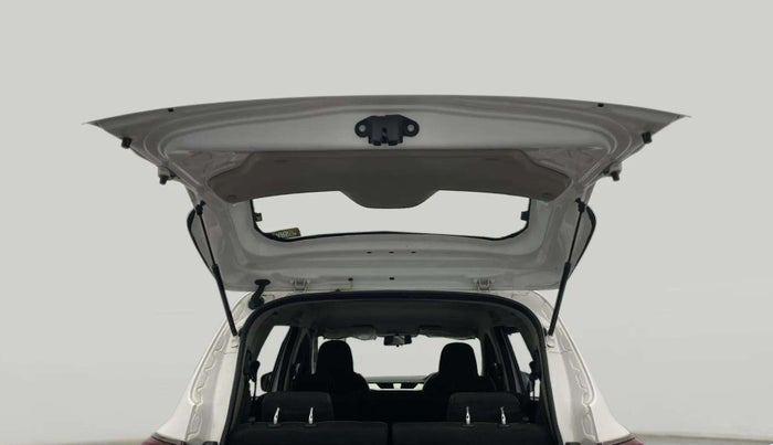 2020 Renault TRIBER RXZ, Petrol, Manual, 26,092 km, Boot Door Open