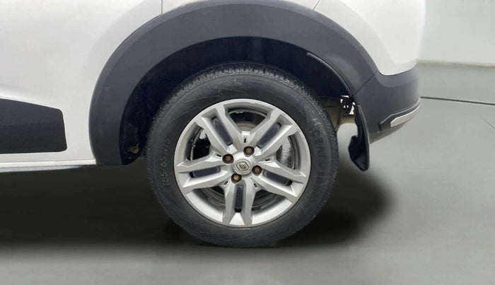 2020 Renault TRIBER RXZ, Petrol, Manual, 26,092 km, Left Rear Wheel