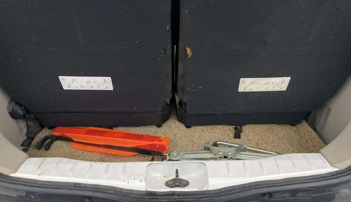 2020 Renault TRIBER RXZ, Petrol, Manual, 26,092 km, Boot Inside