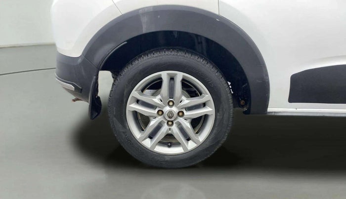 2020 Renault TRIBER RXZ, Petrol, Manual, 26,092 km, Right Rear Wheel