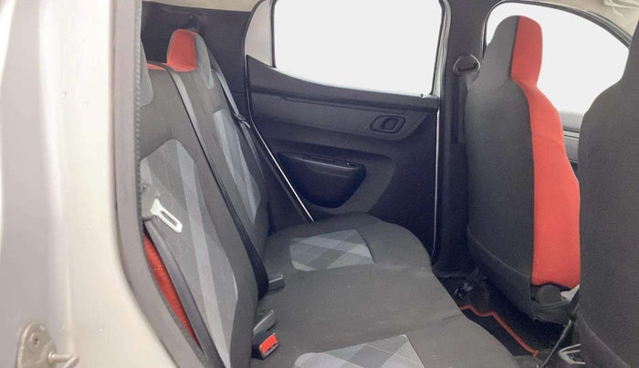 2021 Renault Kwid RXT 1.0 AMT (O), Petrol, Automatic, 30,572 km, Right Side Rear Door Cabin
