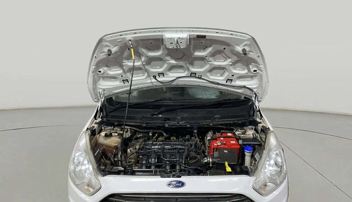 2015 Ford Figo Aspire TITANIUM 1.2 PETROL, Petrol, Manual, 65,690 km, Open Bonet