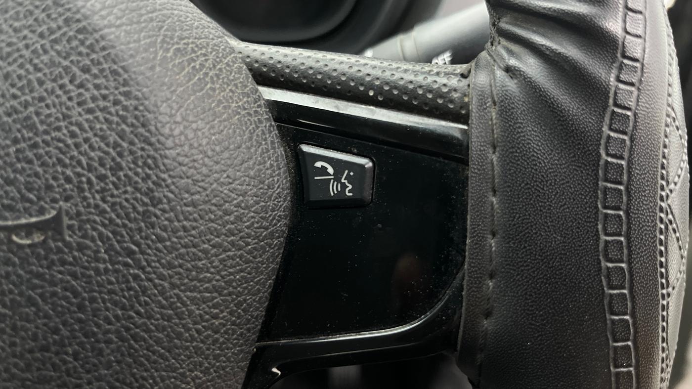 2019 Tata NEXON KRAZ PLUS AMT PETROL, Petrol, Automatic, 29,883 km, Adaptive Cruise Control