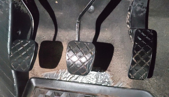 2023 Skoda KUSHAQ AMBITION 1.0L TSI MT, Petrol, Manual, 59,308 km, Pedals