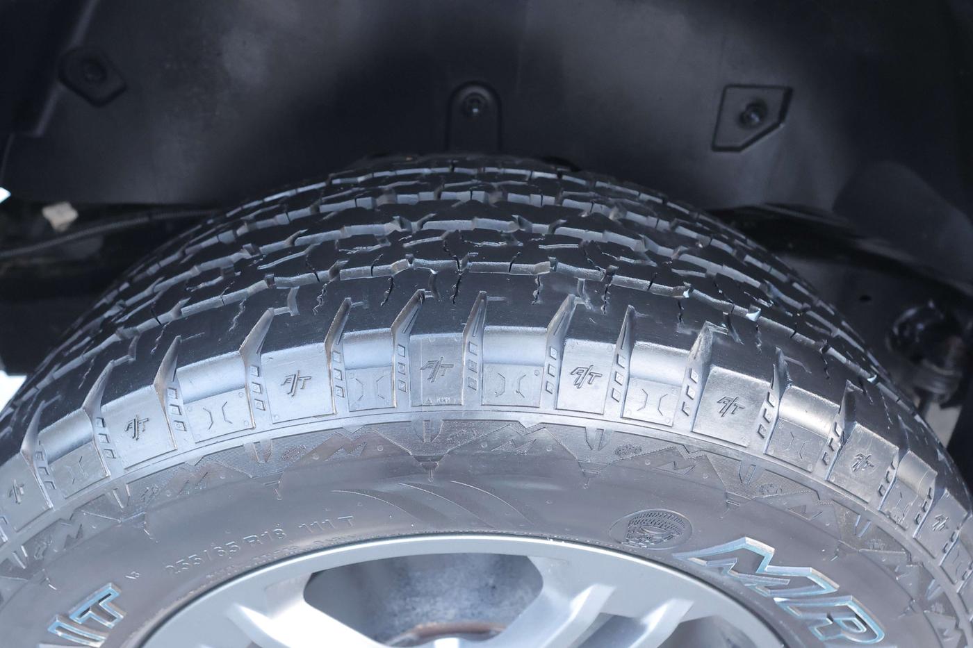 2023 Mahindra Thar LX D AT 4WD HT, Diesel, Automatic, 38,937 km, Left Front Tyre Tread