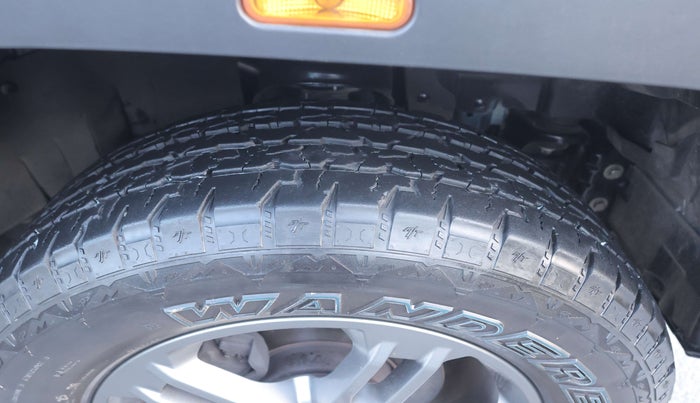 2023 Mahindra Thar LX D AT 4WD HT, Diesel, Automatic, 38,937 km, Right Front Tyre Tread