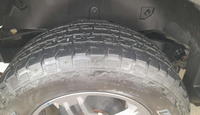 2023 Mahindra Thar LX D AT 4WD HT, Diesel, Automatic, 38,937 km, Right Rear Tyre Tread