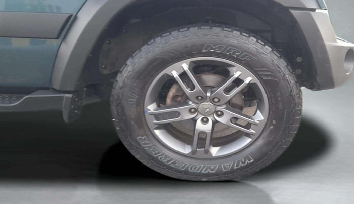 2023 Mahindra Thar LX D AT 4WD HT, Diesel, Automatic, 38,937 km, Right Front Wheel