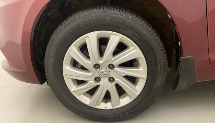 2016 Maruti Swift Dzire ZDI, Diesel, Manual, 95,561 km, Left Front Wheel