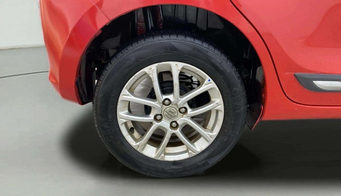 2018 Maruti Swift ZDI AMT, Diesel, Automatic, 69,740 km, Right Rear Wheel