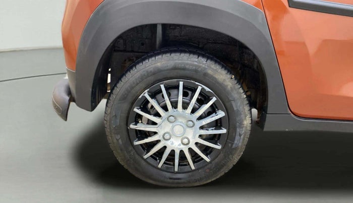 2018 Mahindra KUV 100 NXT K4+ P 6 STR, Petrol, Manual, 56,757 km, Right Rear Wheel