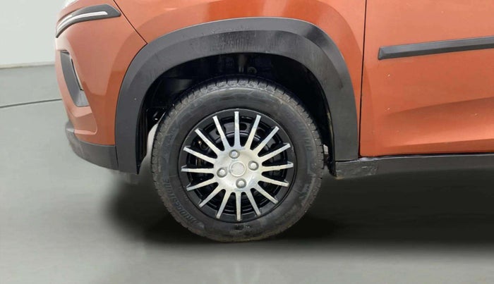 2018 Mahindra KUV 100 NXT K4+ P 6 STR, Petrol, Manual, 56,757 km, Left Front Wheel
