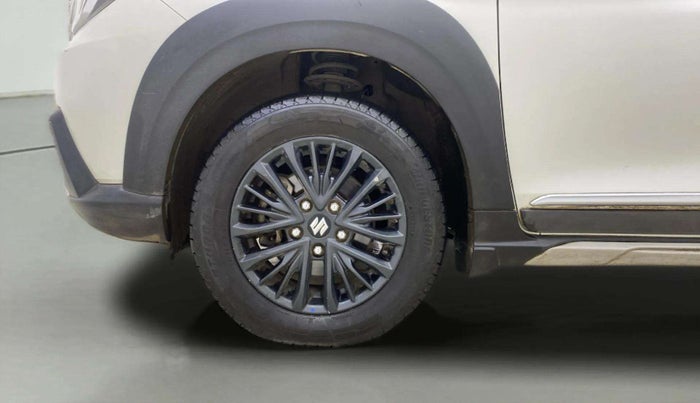 2022 Maruti XL6 ZETA AT, Petrol, Automatic, 63,025 km, Left Front Wheel