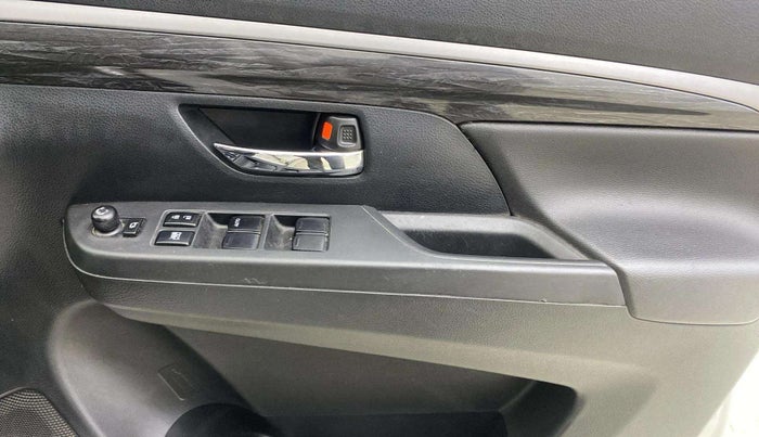 2022 Maruti XL6 ZETA AT, Petrol, Automatic, 63,025 km, Driver Side Door Panels Control