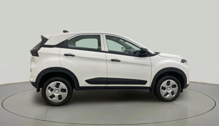 2024 Tata NEXON Smart Plus 1.2 Revotron 6 AMT, Petrol, Automatic, 6,439 km, Right Side View
