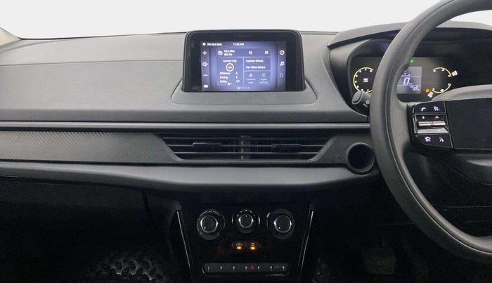 2024 Tata NEXON Smart Plus 1.2 Revotron 6 AMT, Petrol, Automatic, 6,439 km, Air Conditioner