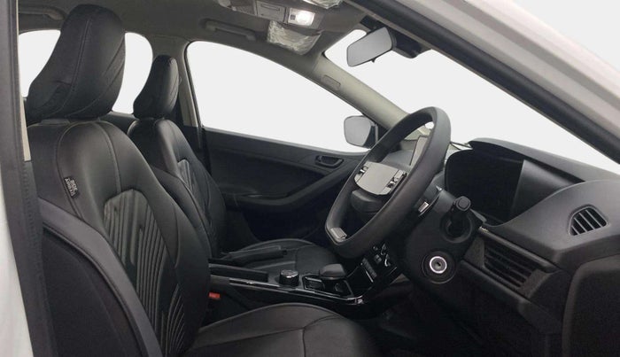 2024 Tata NEXON Smart Plus 1.2 Revotron 6 AMT, Petrol, Automatic, 6,439 km, Right Side Front Door Cabin