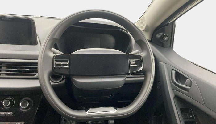 2024 Tata NEXON Smart Plus 1.2 Revotron 6 AMT, Petrol, Automatic, 6,439 km, Steering Wheel Close Up