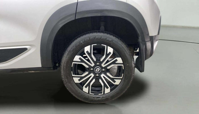 2023 Renault Kiger RXT (O) MT DUAL TONE, Petrol, Manual, 9,528 km, Left Rear Wheel