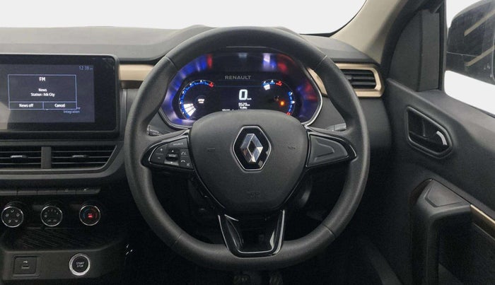 2023 Renault Kiger RXT (O) MT DUAL TONE, Petrol, Manual, 9,528 km, Steering Wheel Close Up