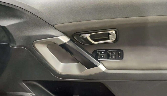 2025 Tata Harrier XT PLUS 2.0L KRYOTEC, Diesel, Manual, 91,117 km, Driver Side Door Panels Control
