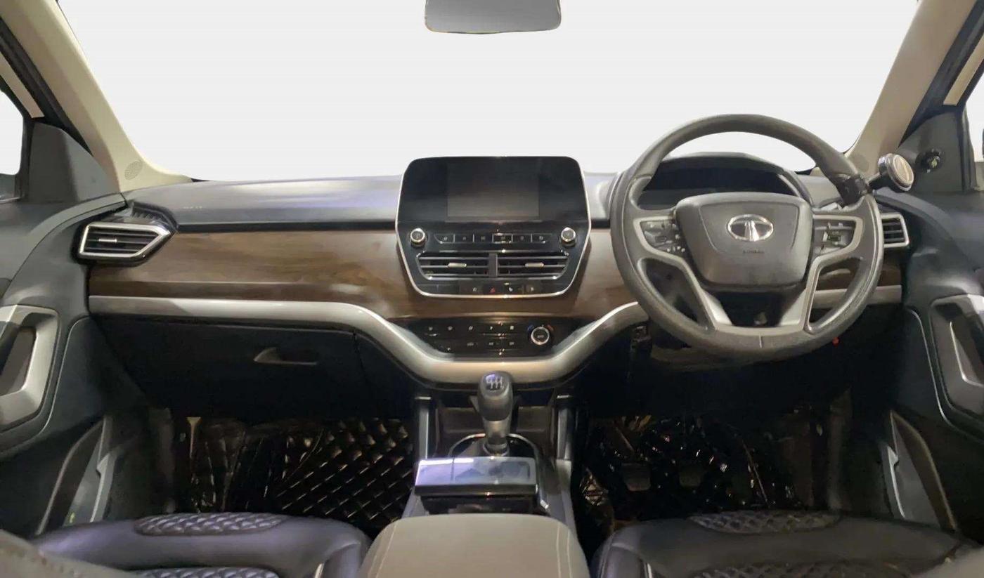 2020 Tata Harrier XT PLUS 2.0L KRYOTEC, Diesel, Manual, 91,185 km, Dashboard