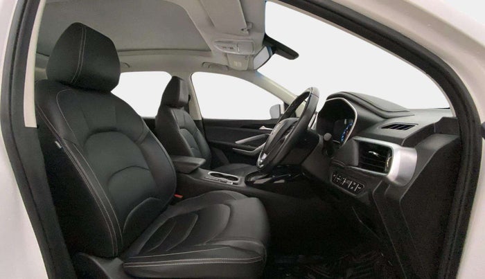 2019 MG HECTOR SHARP 1.5 DCT PETROL, Petrol, Automatic, 41,953 km, Right Side Front Door Cabin