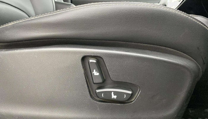 2019 MG HECTOR SHARP 1.5 DCT PETROL, Petrol, Automatic, 41,953 km, Driver Side Adjustment Panel