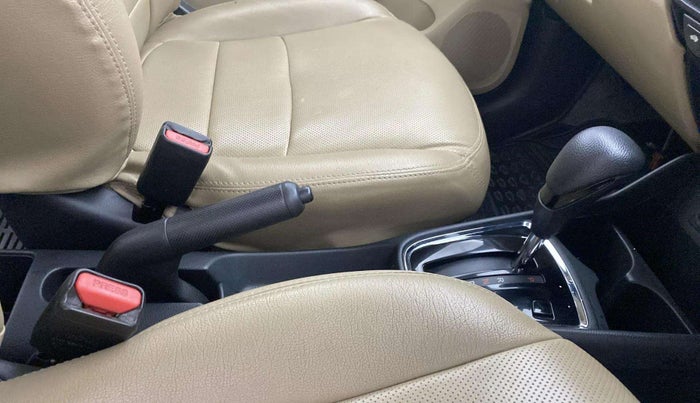 2019 Honda Amaze 1.2L I-VTEC S CVT, Petrol, Automatic, 37,943 km, Gear Lever