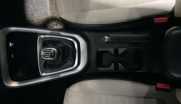2020 KIA SONET HTX 1.0 IMT, Petrol, Manual, 64,207 km, Gear Lever