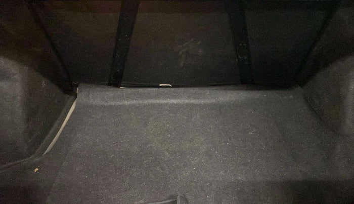 2017 Maruti Dzire VXI, Petrol, Manual, 49,354 km, Boot Inside
