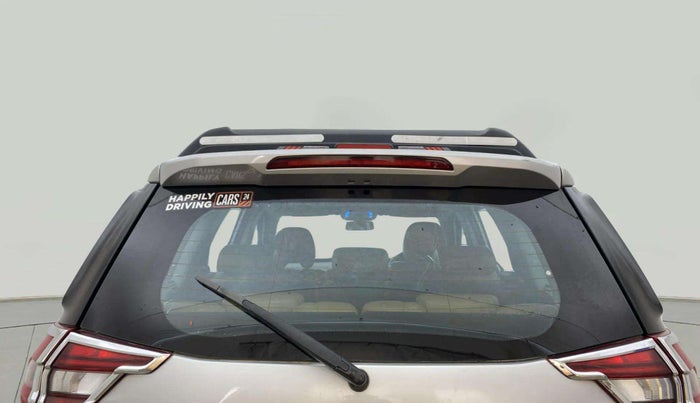 2020 Mahindra XUV500 W11 AT, Diesel, Automatic, 56,899 km, Rear Windshield