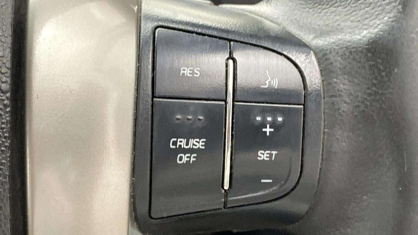 2020 Mahindra XUV500 W11 AT, Diesel, Automatic, 57,774 km, Adaptive Cruise Control