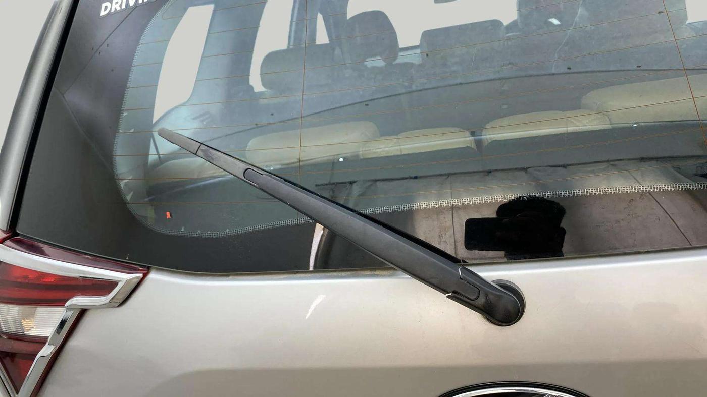 2020 Mahindra XUV500 W11 AT, Diesel, Automatic, 57,774 km, Rear Wiper
