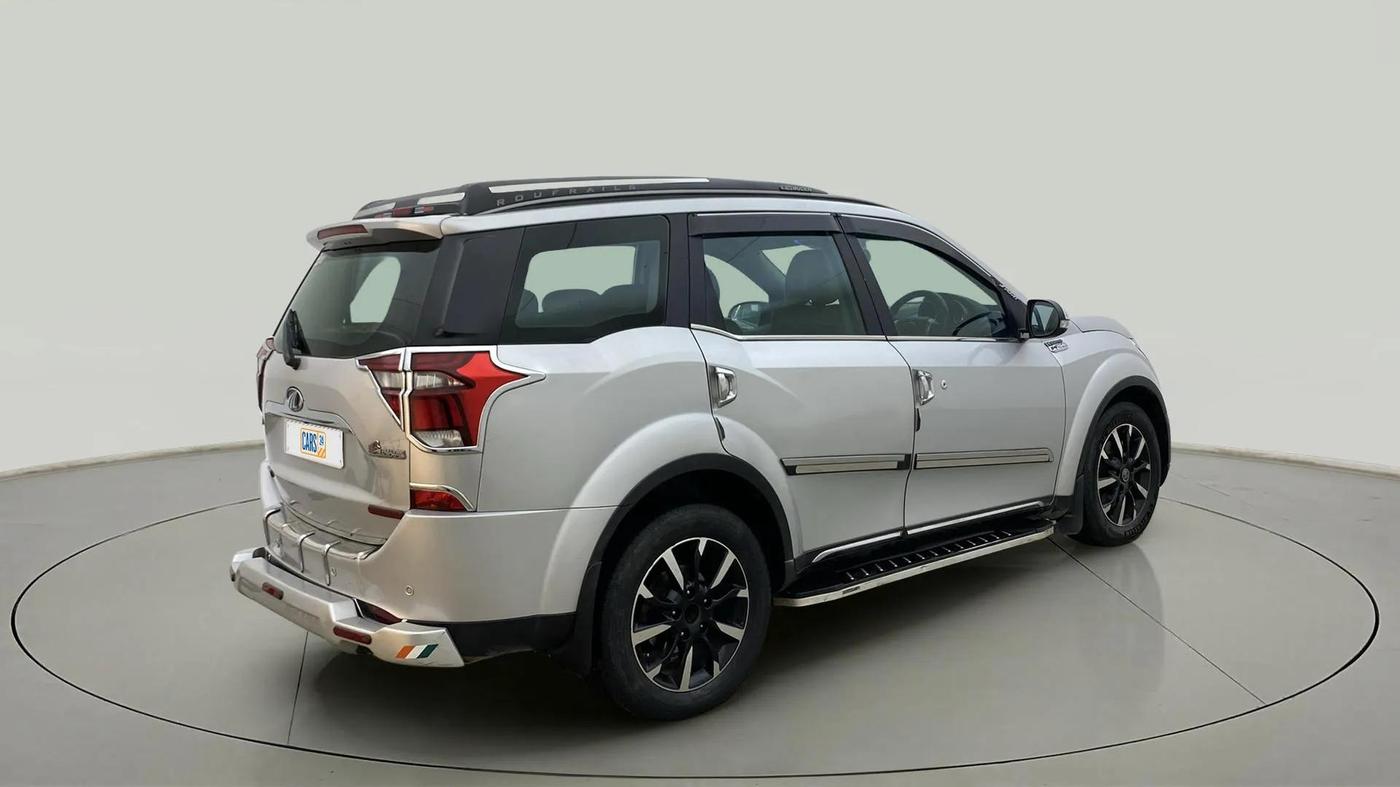 2020 Mahindra XUV500 W11 AT, Diesel, Automatic, 57,774 km, Right Back Diagonal