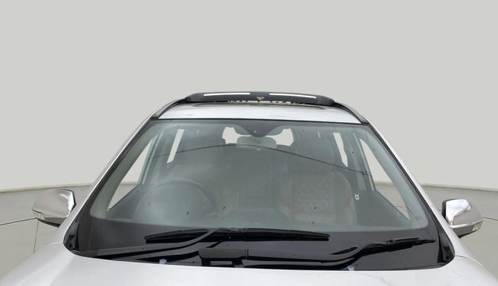 2020 Mahindra XUV500 W11 AT, Diesel, Automatic, 56,899 km, Front Windshield