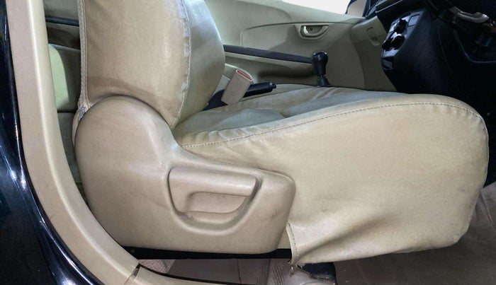 2013 Honda Amaze 1.2L I-VTEC E, Petrol, Manual, 41,573 km, Driver Side Adjustment Panel