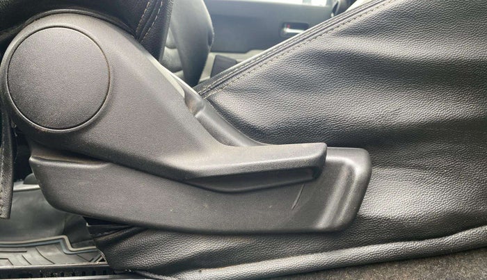 2022 Maruti IGNIS ZETA 1.2, Petrol, Manual, 36,974 km, Driver Side Adjustment Panel