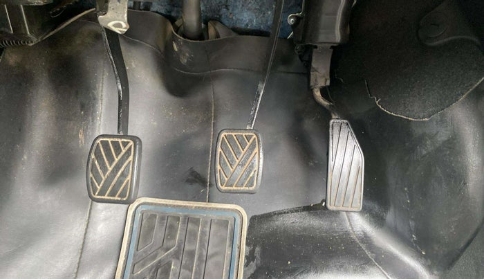 2022 Maruti IGNIS ZETA 1.2, Petrol, Manual, 36,974 km, Pedals