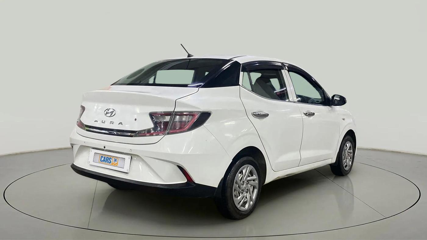 2022 Hyundai AURA E 1.2, Petrol, Manual, 54,532 km, Right Back Diagonal