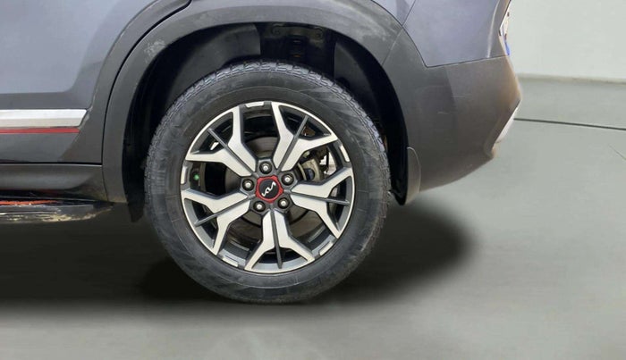 2021 KIA SELTOS GTX PLUS AT 1.5 DIESEL, Diesel, Automatic, 82,908 km, Left Rear Wheel