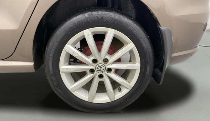2018 Volkswagen Ameo HIGHLINE DSG 1.5 DIESEL , Diesel, Automatic, 1,27,242 km, Left Rear Wheel